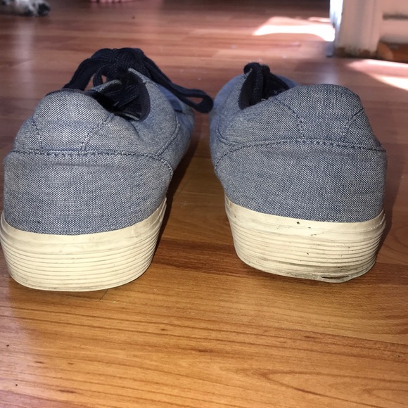 Men’s Polo Shoes - Picture 3 of 5